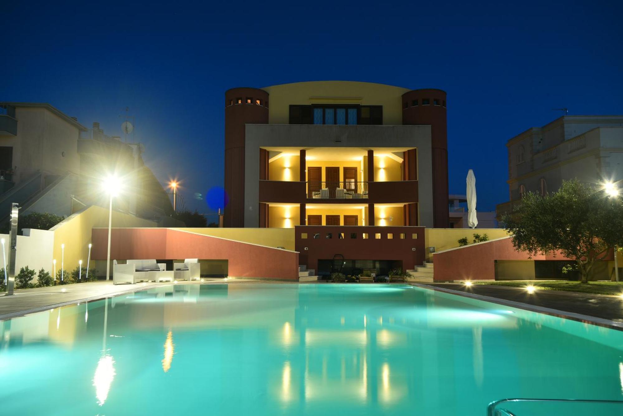 غالّيبولي Villa Luigia Luxury Relais المظهر الخارجي الصورة